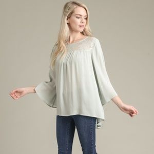 DOE & RAE Sage Green Flowing Lace Inset Blouse NWT